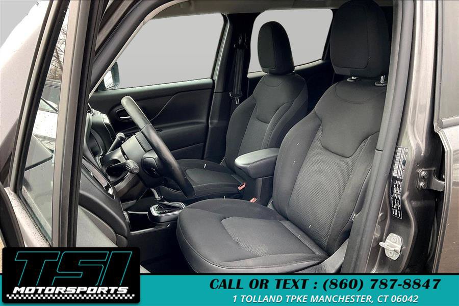 Used 2020 Jeep Renegade Altitude AWD/4WD image 23