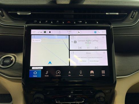 Used 2021 Jeep Grand Cherokee L Limited AWD/4WD image 18