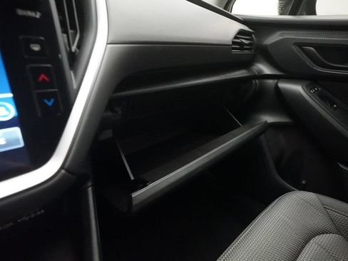 Used 2024 Subaru Crosstrek 2.0i Premium AWD/4WD image 29