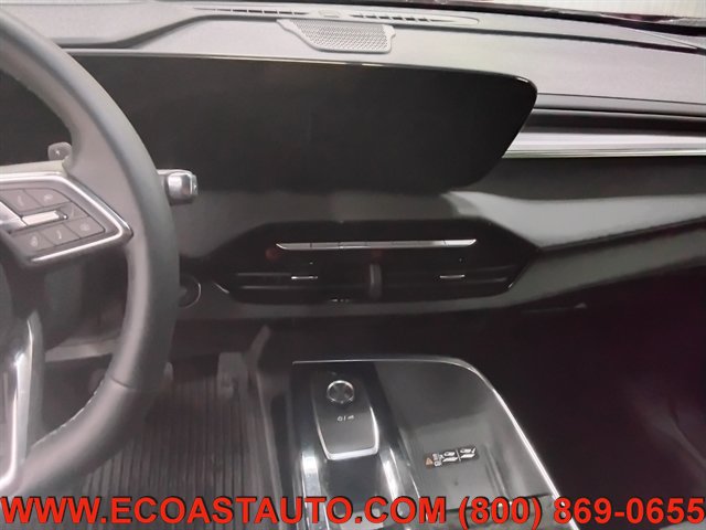 Used 2025 Buick Enclave Sport Touring w/ Power Package FWD image 12