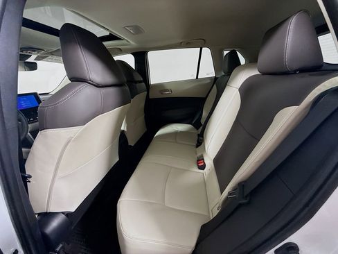 Certified 2024 Toyota Corolla Cross XLE w/ Convenience Package image 25