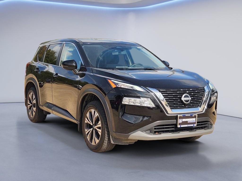 Used 2023 Nissan Rogue SV FWD image 3