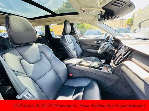 Used 2021 Volvo XC60 T5 Momentum w/ Protection Package Premier image 15