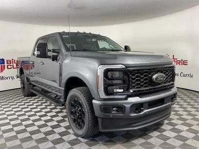 New 2026 Ford F250 Lariat w/ Black Appearance Package
