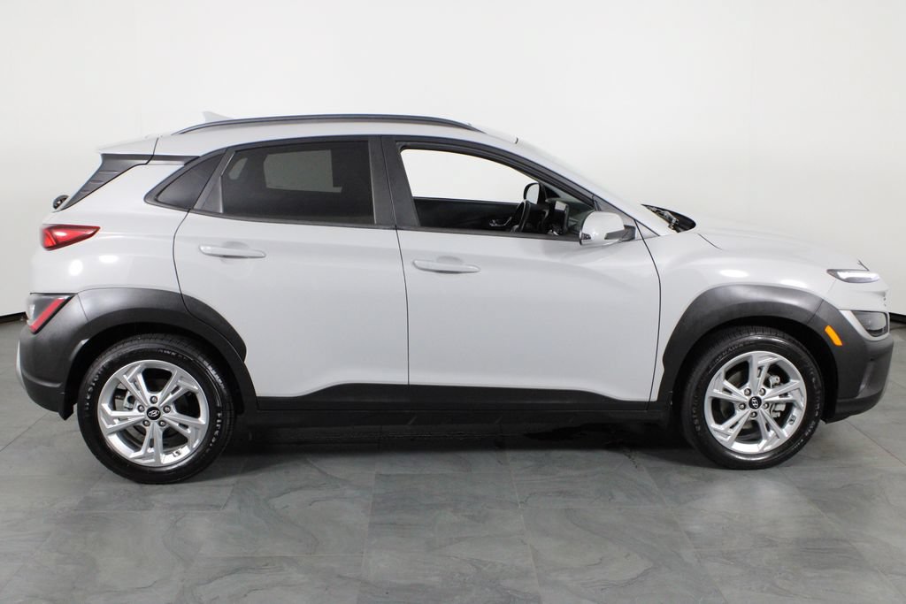 Certified 2023 Hyundai Kona SEL w/ Convenience Package FWD image 12