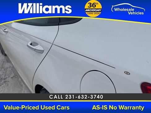 Used 2017 Kia Optima EX image 27