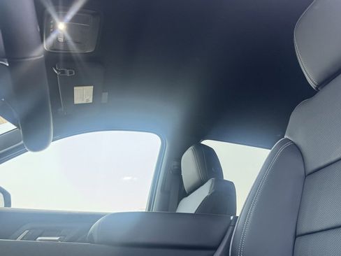 New 2025 Chevrolet Silverado EV LT image 12