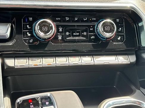 New 2026 GMC Sierra 1500 Denali AWD/4WD image 36