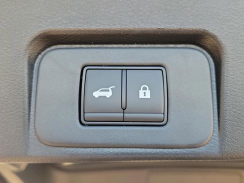 New 2026 Nissan Rogue SV image 10