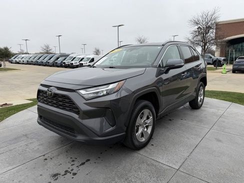 Used 2024 Toyota RAV4 XLE image 3