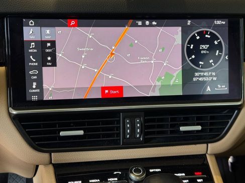 Certified 2020 Porsche Cayenne AWD/4WD image 25