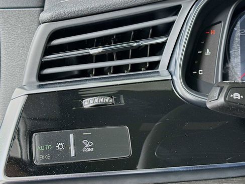 New 2026 Audi Q8 Premium Plus image 10