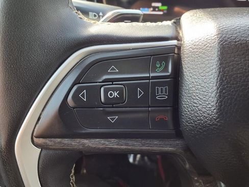 Used 2024 Jeep Grand Cherokee Limited 4xe image 16