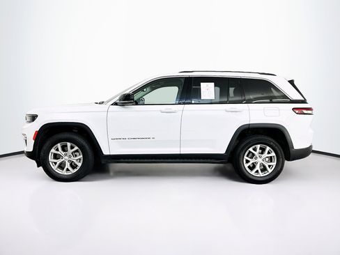 Used 2023 Jeep Grand Cherokee Limited image 4