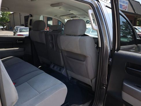 Used 2011 Toyota Tundra 2WD CrewMax w/ Tow Pkg image 19