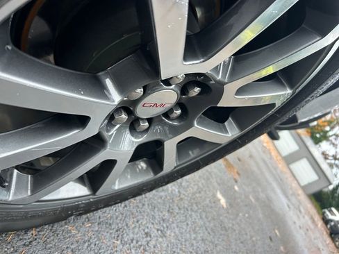 Used 2018 GMC Canyon Denali image 35