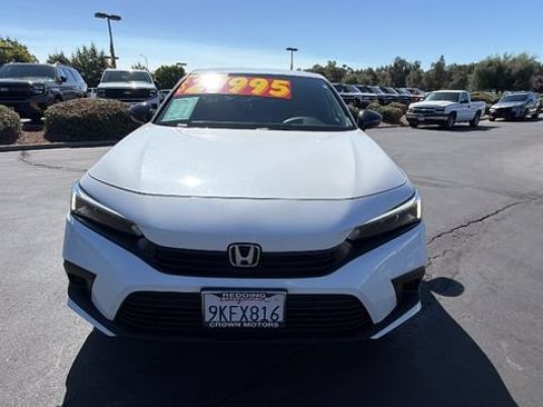 Used 2024 Honda Civic Sport image 8