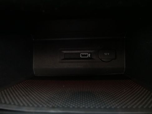 Used 2018 Volkswagen Atlas Launch Edition image 29