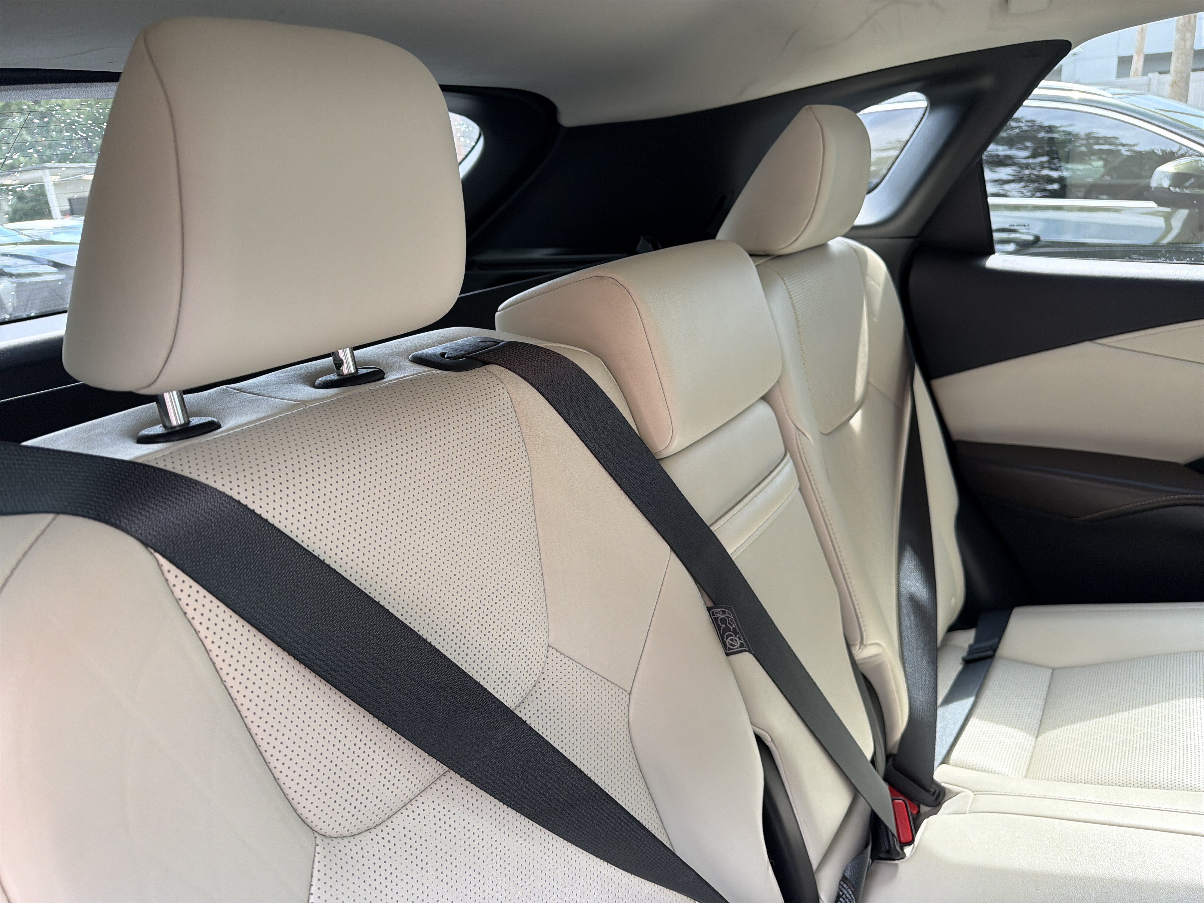Certified 2023 Lexus RX 350 Premium Plus w/ Accessory Package AWD/4WD image 35