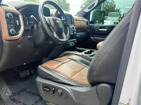 Used 2021 Chevrolet Silverado 3500 High Country AWD/4WD image 19