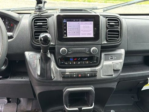 Used 2026 RAM ProMaster 2500 w/ Convenience Group FWD image 20