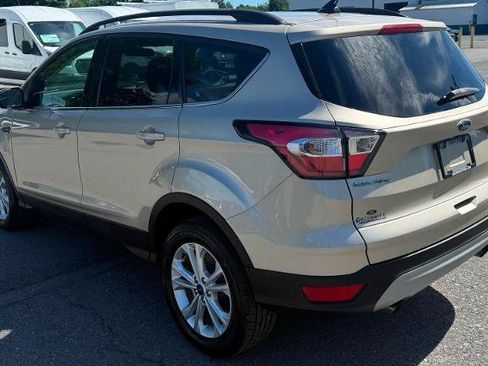 Certified 2018 Ford Escape SEL AWD/4WD image 5