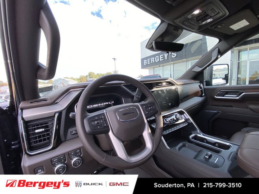 New 2026 GMC Sierra 3500 Denali w/ Denali Reserve Package AWD/4WD image 11
