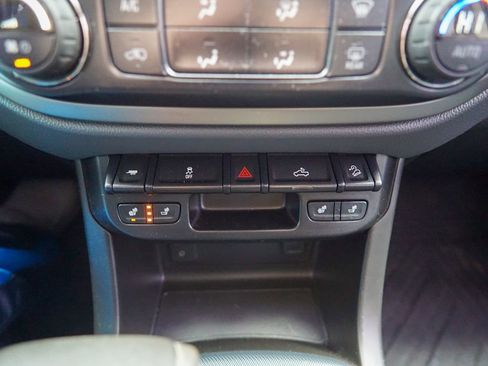 Used 2016 Chevrolet Colorado Z71 image 22