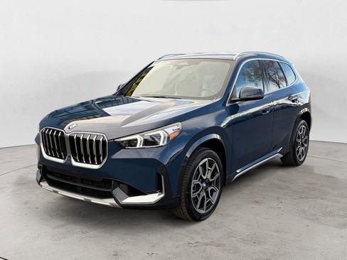 New 2026 BMW X1 xDrive28i w/ Convenience Package image 3