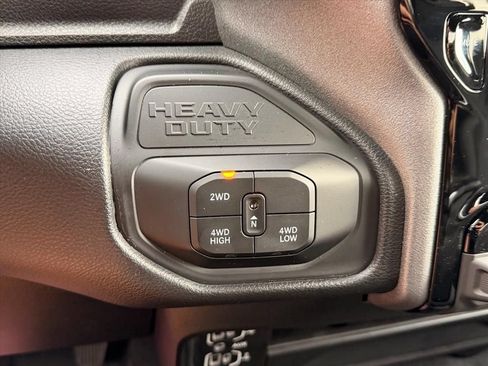 Used 2025 RAM 2500 Tradesman AWD/4WD image 20