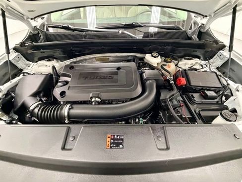 Certified 2023 Buick Envision Avenir image 34