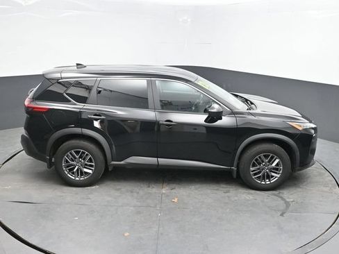 Used 2023 Nissan Rogue S AWD/4WD image 35