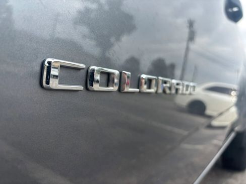 Used 2022 Chevrolet Colorado W/T w/ WT Convenience Package RWD image 14