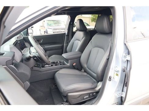New 2026 Subaru Outback Limited AWD/4WD image 33