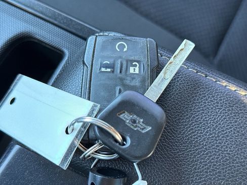 Used 2017 Chevrolet Silverado 1500 LT w/ All Star Edition image 37