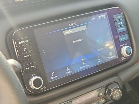Certified 2023 Nissan Kicks SR w/ SR Premium Package FWD image 24