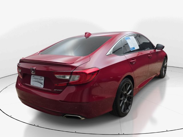 Used 2018 Honda Accord Sport image 6