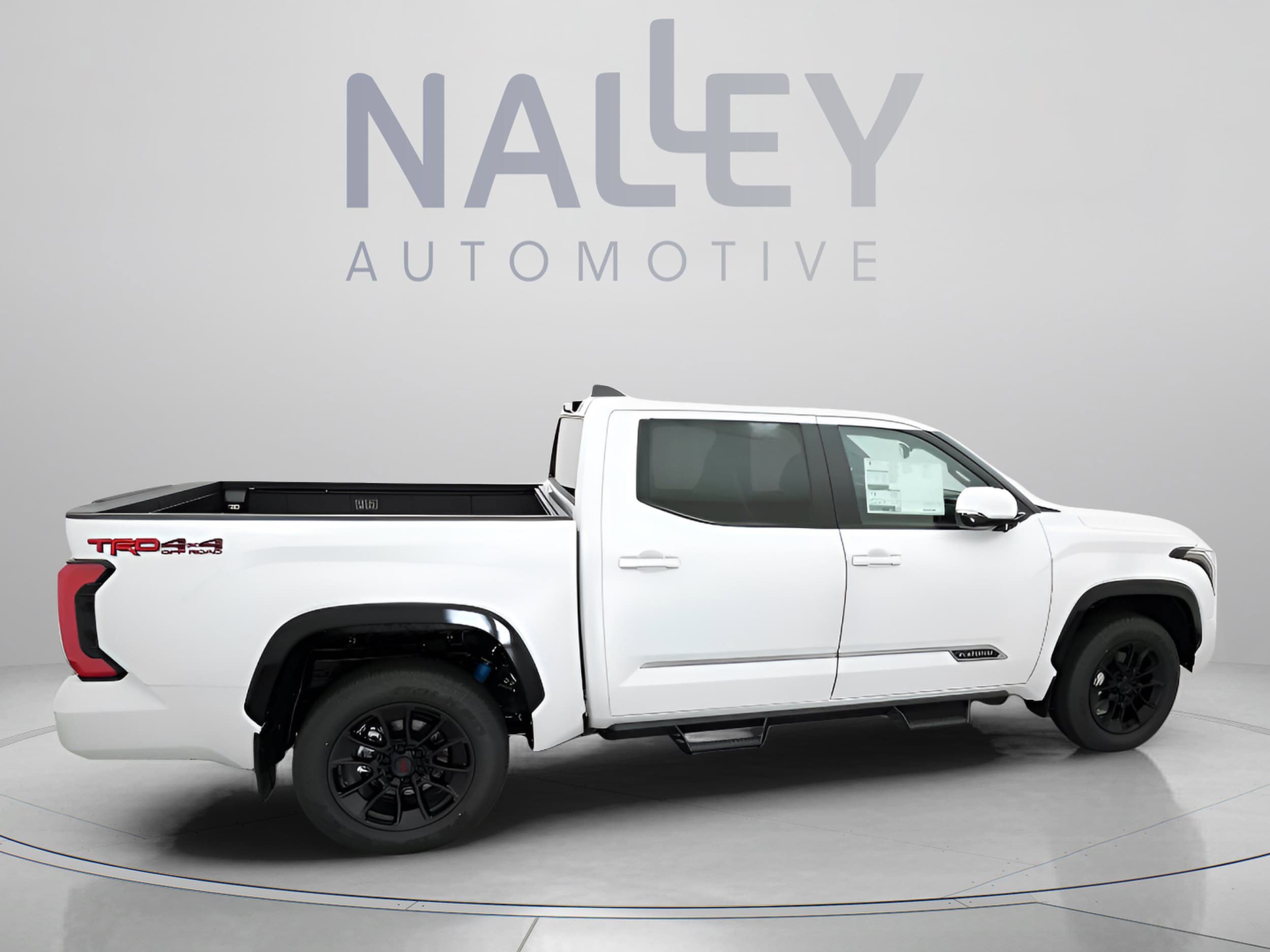 New 2026 Toyota Tundra Platinum w/ TRD Off-Road Package AWD/4WD image 20