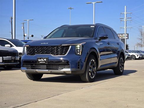 New 2026 Kia Sorento S w/ S Panoramic Sunroof Package FWD image 4