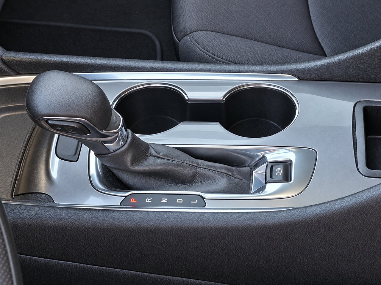 Certified 2022 Chevrolet Malibu LT FWD image 19