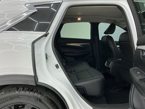 Used 2019 INFINITI QX50 Luxe FWD image 21