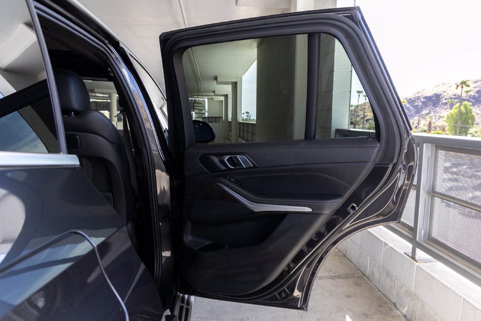 Used 2023 BMW X5 xDrive40i AWD/4WD image 23