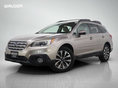 Used 2015 Subaru Outback 3.6R Limited image 1