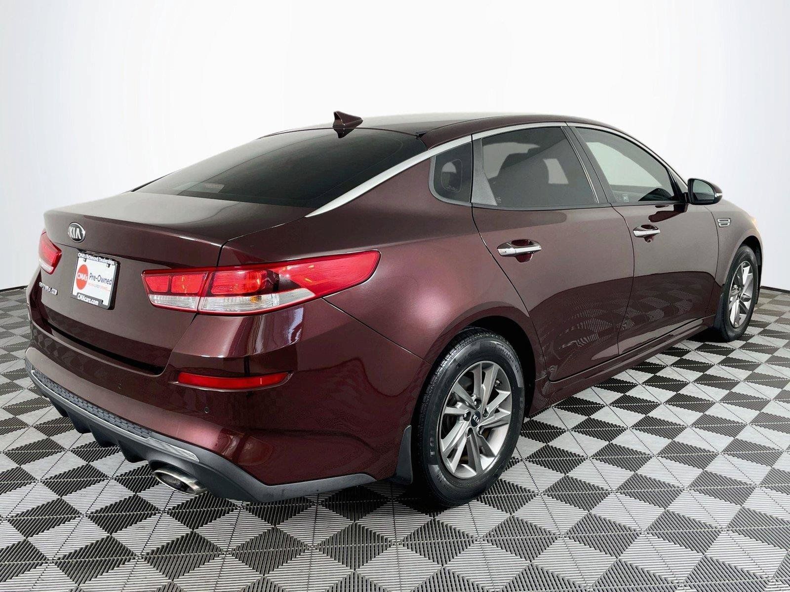 Used 2019 Kia Optima LX FWD image 9