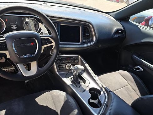 Used 2018 Dodge Challenger SXT Plus RWD image 13