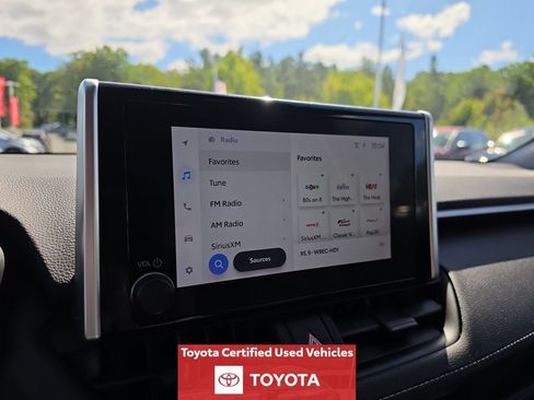 Certified 2023 Toyota RAV4 LE AWD/4WD image 18