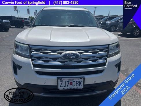 Used 2019 Ford Explorer XLT w/ Equipment Group 202A AWD/4WD image 2
