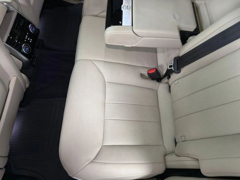 Used 2023 Land Rover Range Rover SE AWD/4WD image 35