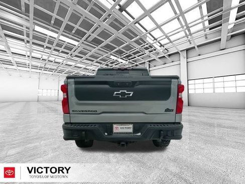 Used 2023 Chevrolet Silverado 1500 ZR2 w/ ZR2 Bison Edition image 4