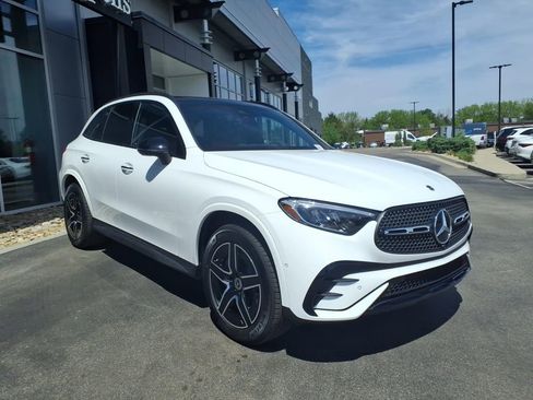 Certified 2026 Mercedes-Benz GLC 300 4MATIC image 8